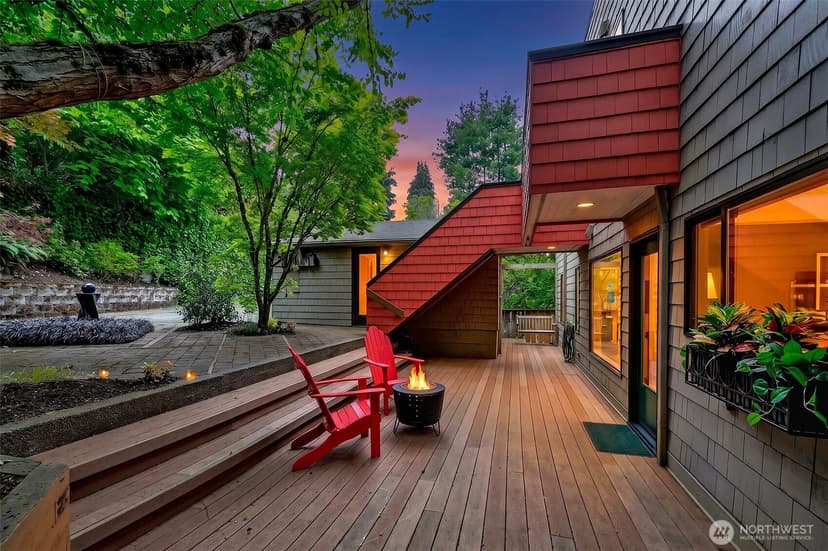 Property photo for 1259 23rd Avenue E, Seattle photo 39