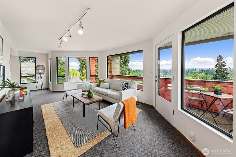 Property photo for 1259 23rd Avenue E, Seattle photo 19