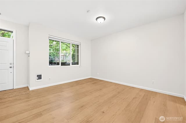 Property photo for 10715 Ross Road #C, Bothell photo 4