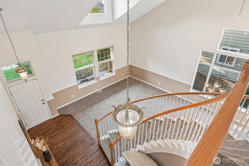 Property photo for 6326 Rebecca Avenue SE, Auburn photo 8