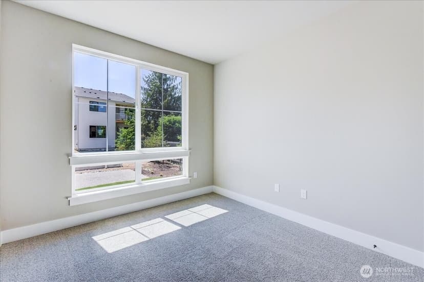 Property photo for 15528 2nd Place W #MG 15, Lynnwood photo 16