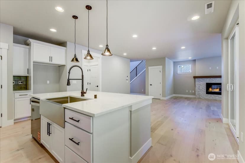 Property photo for 15528 2nd Place W #MG 15, Lynnwood photo 15