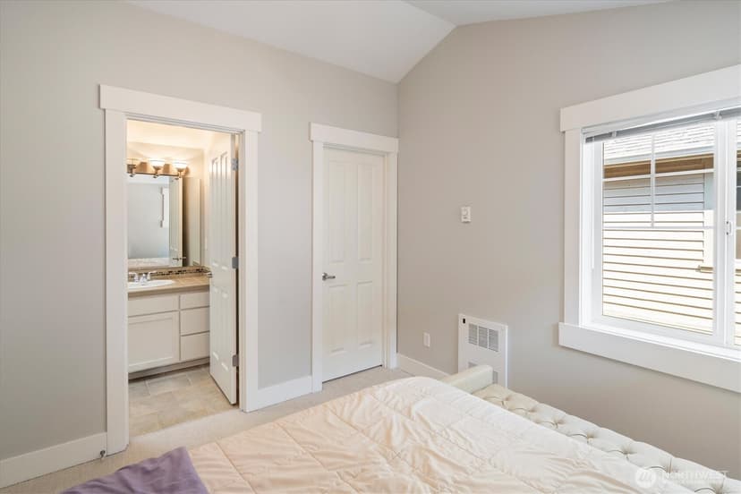 Property photo for 641 NW Market Street #A, Seattle photo 17