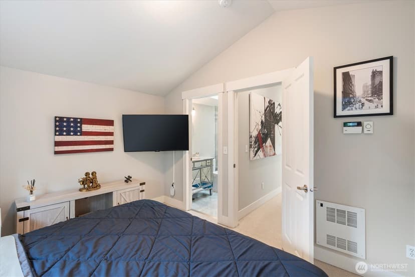 Property photo for 641 NW Market Street #A, Seattle photo 14