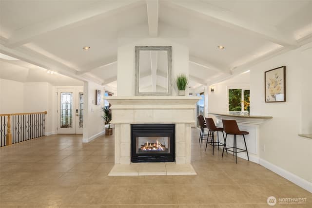 Property photo for 310 Skyline Drive, Edmonds photo 4