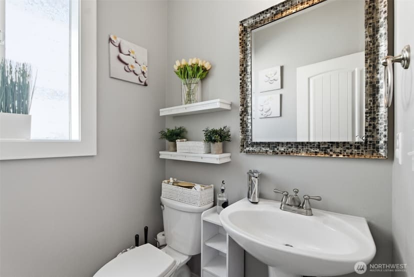 Property photo for 6424 43rd Street E, Fife photo 14