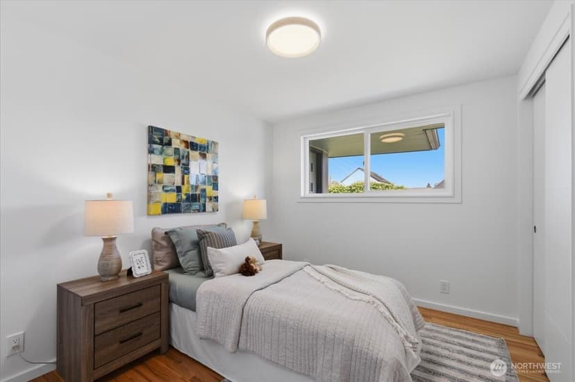 Property photo for 5247 21st Avenue SW, Seattle photo 13