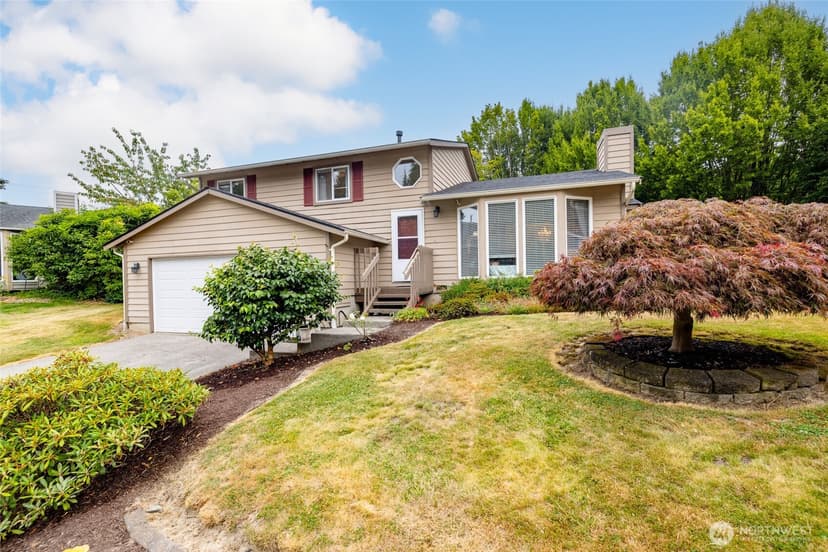 Property photo for 7103 Church Creek Circle NW, Stanwood photo 2