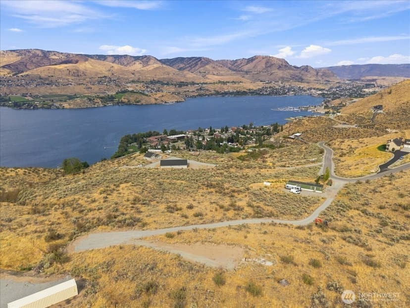 Property photo for 64 Chelan Butte Rd, Chelan photo 8