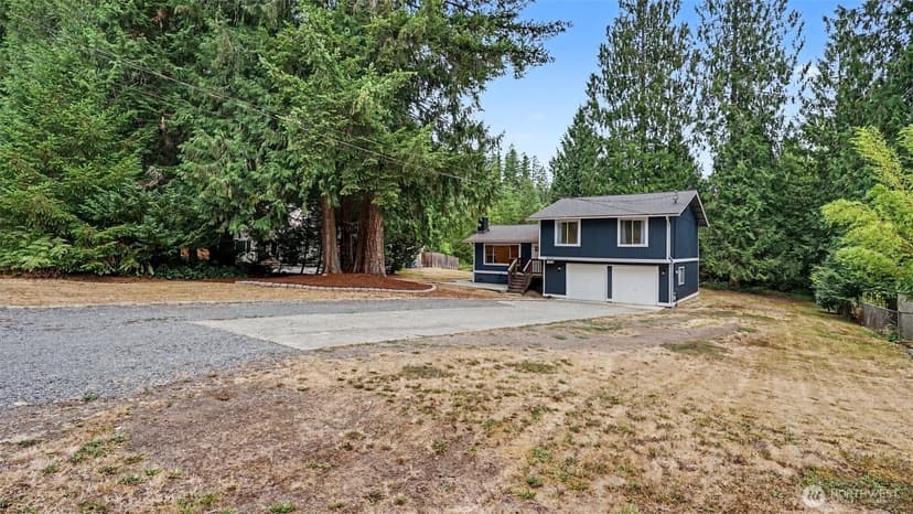Property photo for 10220 319th Avenue NE, Carnation photo 12