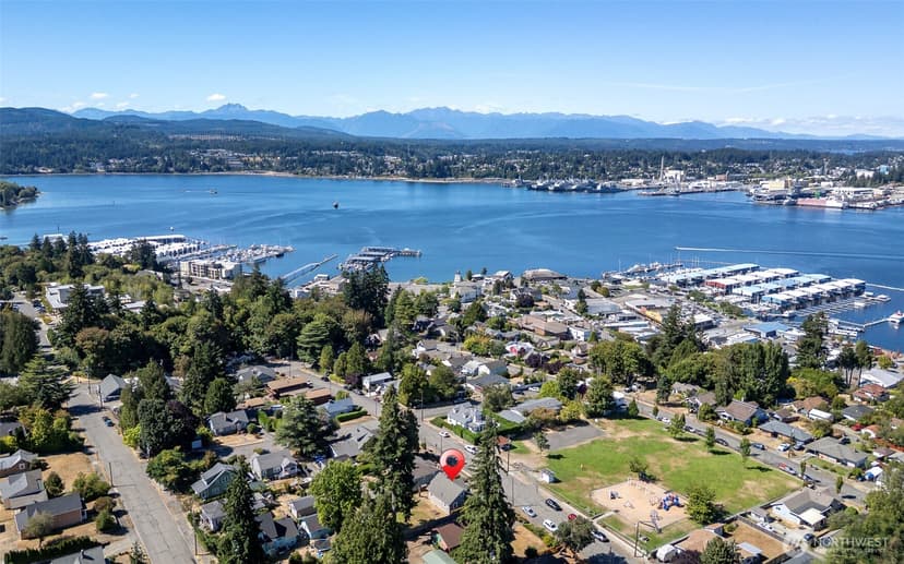 Property photo for 916 Dwight Street, Port Orchard photo 40