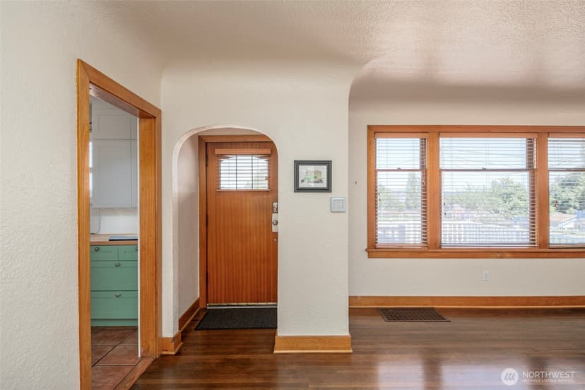Property photo for 916 Dwight Street, Port Orchard photo 7