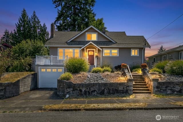Property photo for 916 Dwight Street, Port Orchard