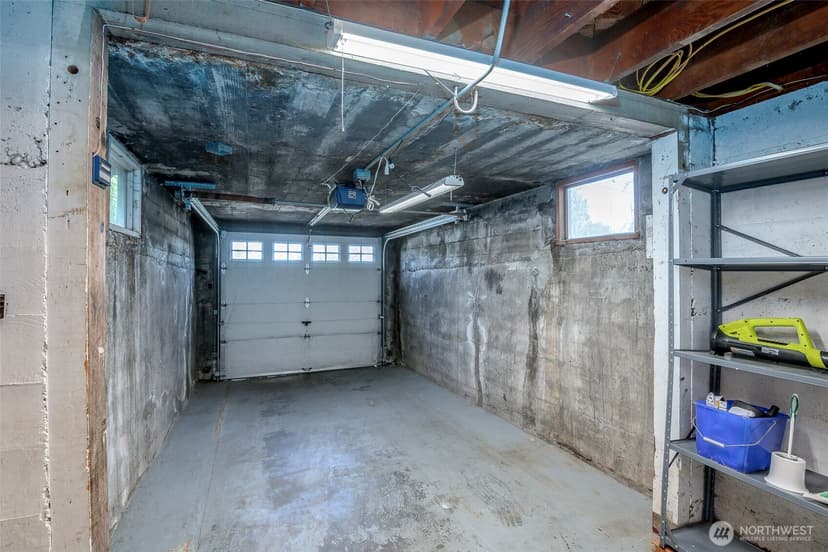 Property photo for 916 Dwight Street, Port Orchard photo 33