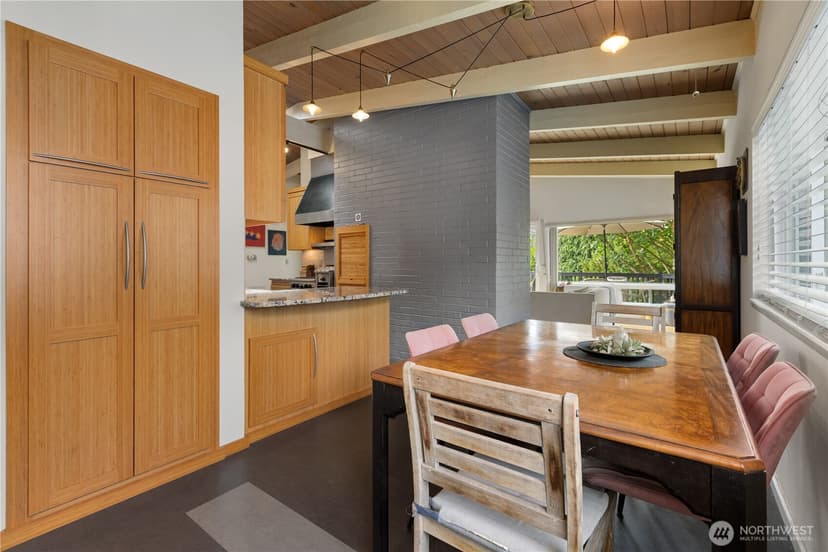 Property photo for 3016 47th Avenue SW, Seattle photo 10