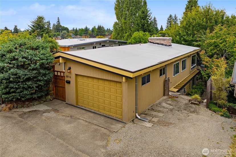 Property photo for 3016 47th Avenue SW, Seattle photo 38