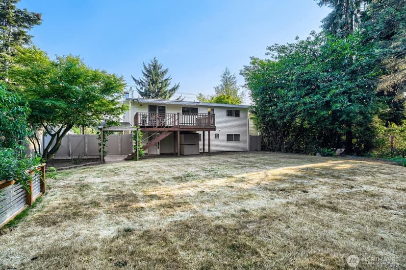 Property photo for 1421 218th Street SW, Lynnwood photo 3