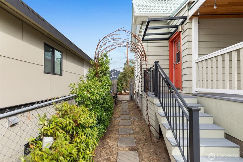 Property photo for 3918 S Edmunds Street, Seattle photo 24