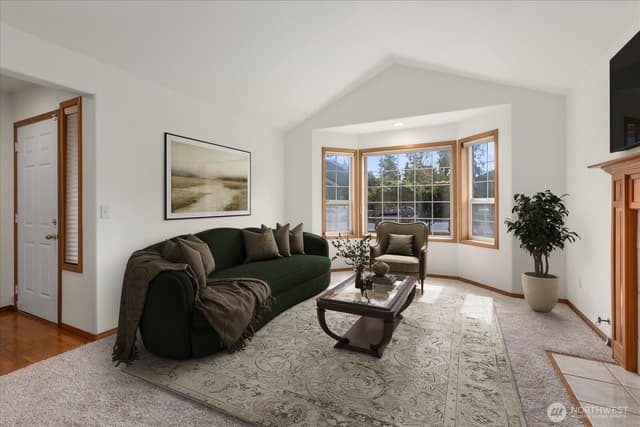 Property photo for 4121 173rd Street SW, Lynnwood photo 3