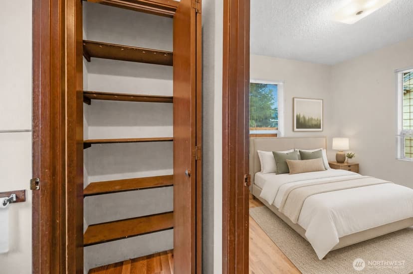 Property photo for 536 N 73rd Street, Seattle photo 13