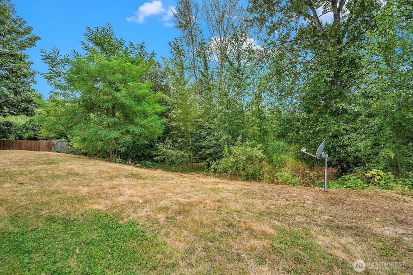 Property photo for 27011 128th Pl SE, Kent photo 18