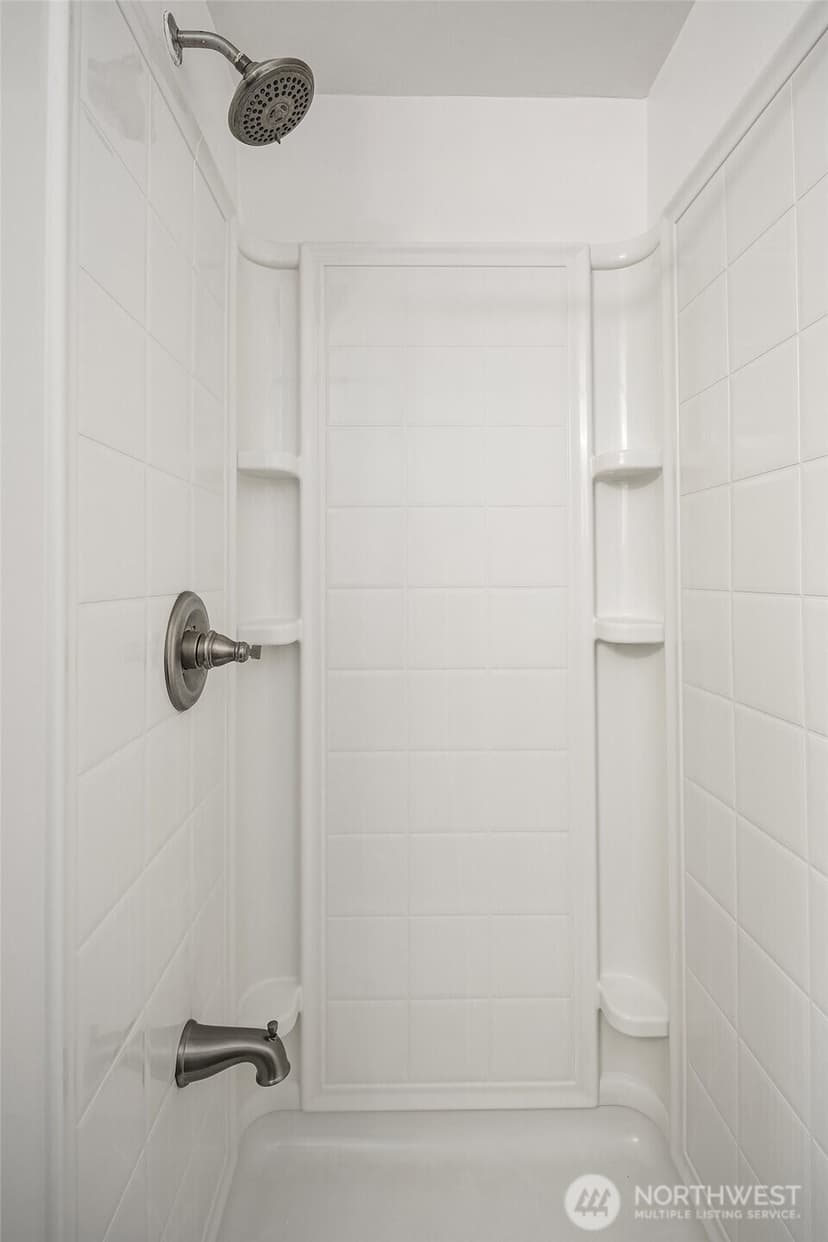 Property photo for 27011 128th Pl SE, Kent photo 10