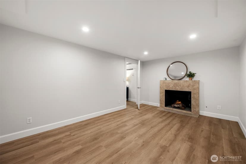 Property photo for 6325 42nd Avenue SW, Seattle photo 24