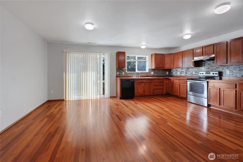 Property photo for 9914 195th Avenue E, Bonney Lake photo 11