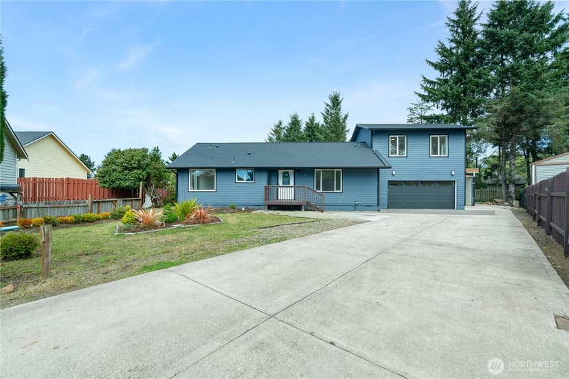 Property photo for 616 Aster Court SE, Ocean Shores photo 36