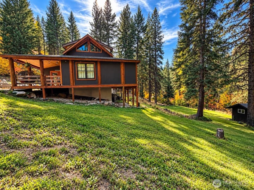 Property photo for 16845 Second Cr Road, Leavenworth photo 2