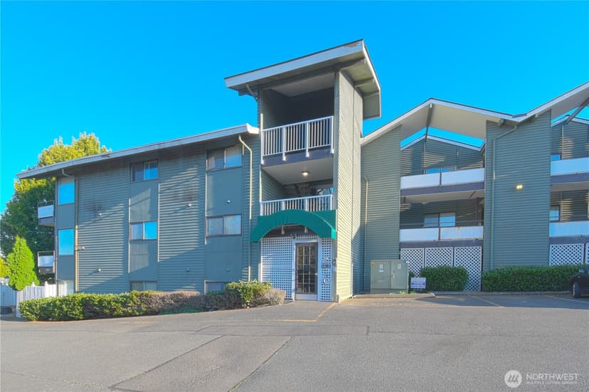 Property photo for 7924 212th Street SW #313, Edmonds photo 2