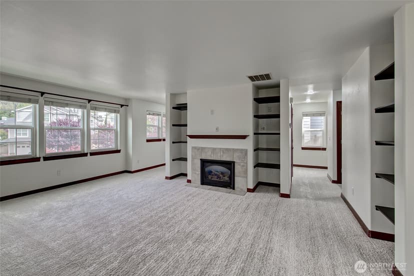 Property photo for 405 46th Street SE, Everett photo 15