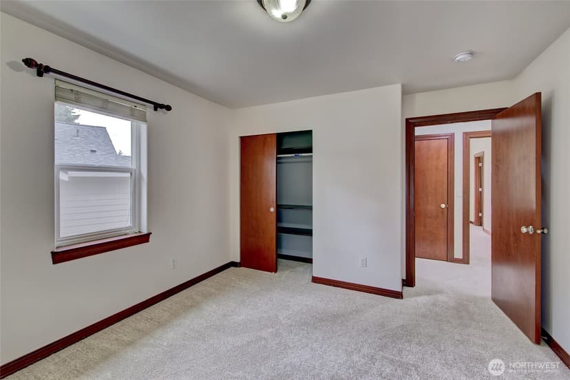 Property photo for 405 46th Street SE, Everett photo 25