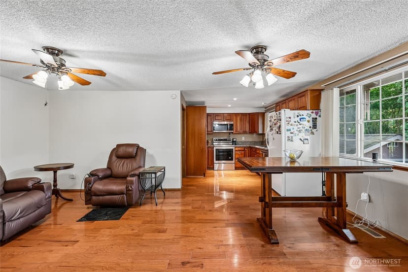 Property photo for 8621 Vistarama Avenue, Everett photo 13