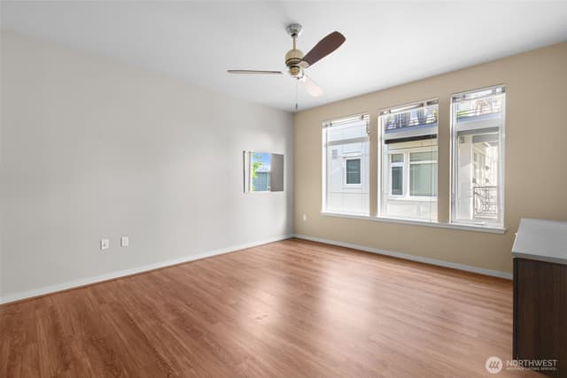 Property photo for 15100 6th Avenue SW #518, Burien photo 3