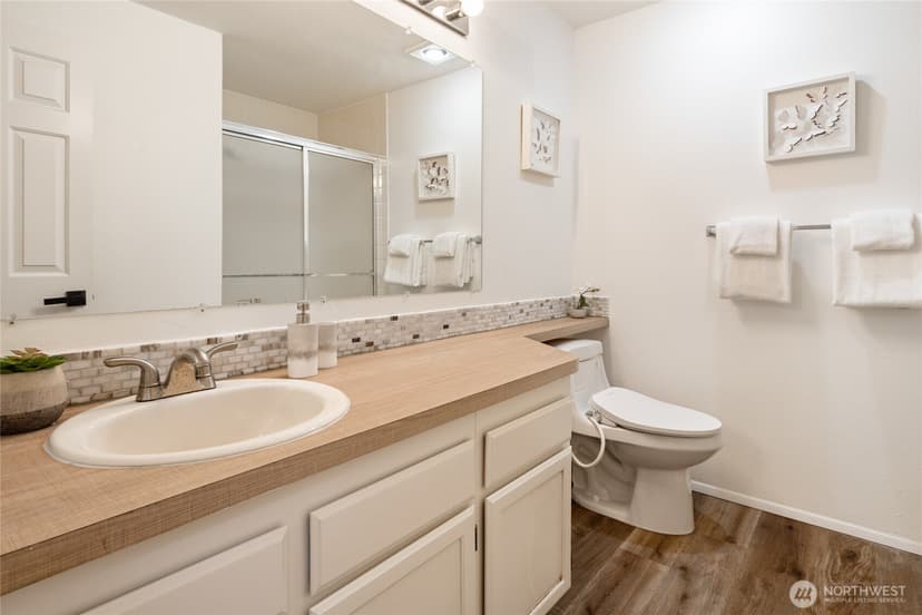Property photo for 1819 N 107th Street #103, Seattle photo 16