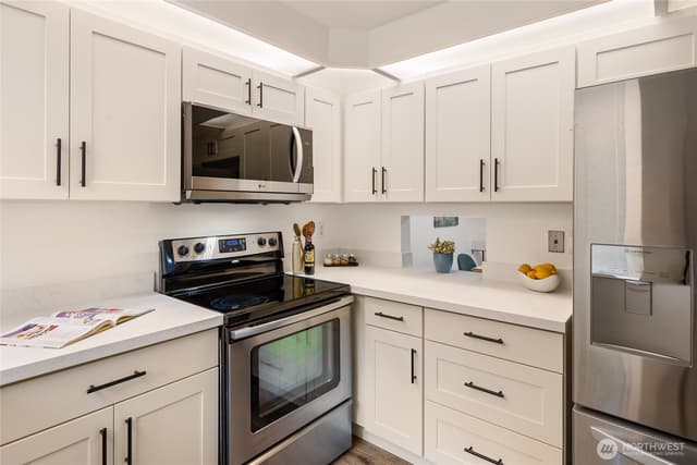 Property photo for 1819 N 107th Street #103, Seattle photo 4