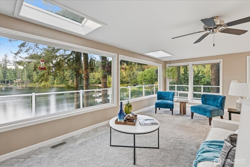 Property photo for 2053 E Beaver Lake Drive SE, Sammamish photo 31