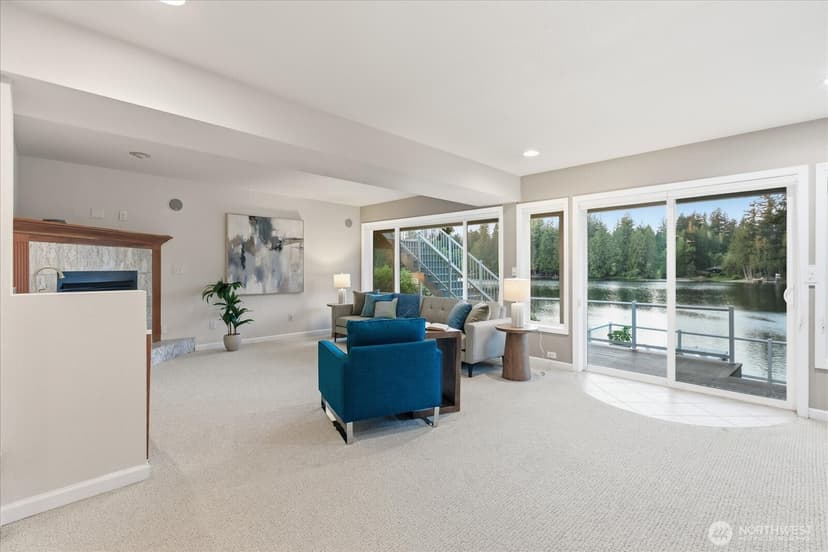 Property photo for 2053 E Beaver Lake Drive SE, Sammamish photo 32
