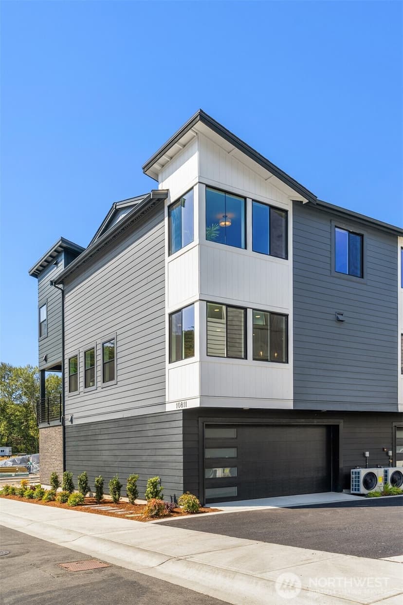 Property photo for 10811 (HS 109) 120th Lane NE #A, Kirkland photo 25