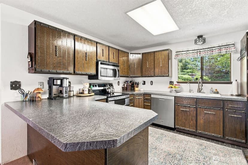 Property photo for 6087 Sunset Ave NE, Bremerton photo 14