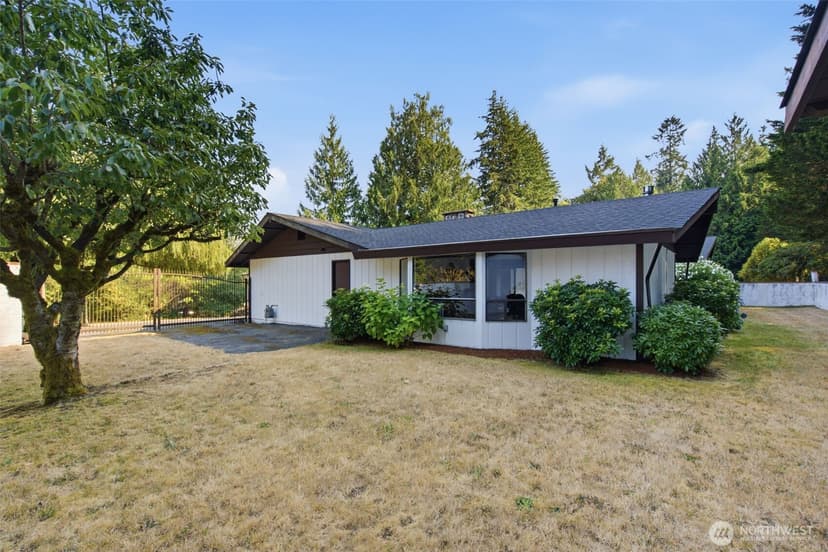 Property photo for 6087 Sunset Ave NE, Bremerton photo 6