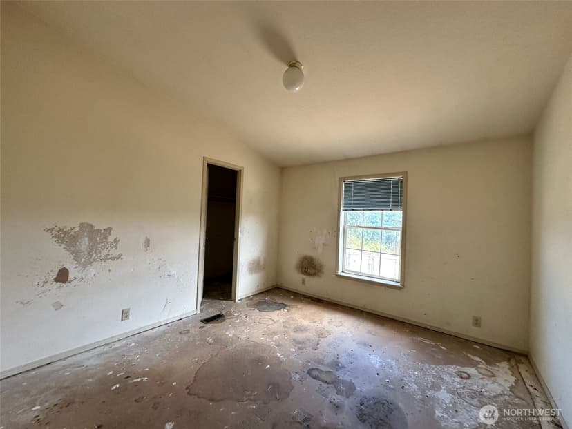 Property photo for 13613 Cedar Cir E, Bonney Lake photo 19