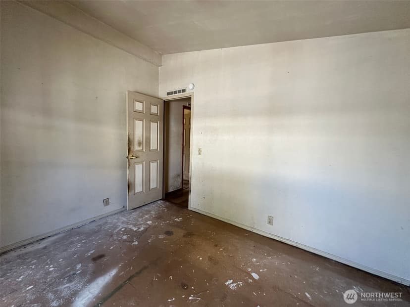 Property photo for 13613 Cedar Cir E, Bonney Lake photo 16
