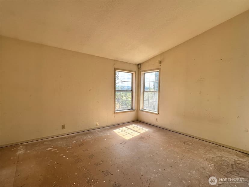 Property photo for 13613 Cedar Cir E, Bonney Lake photo 10