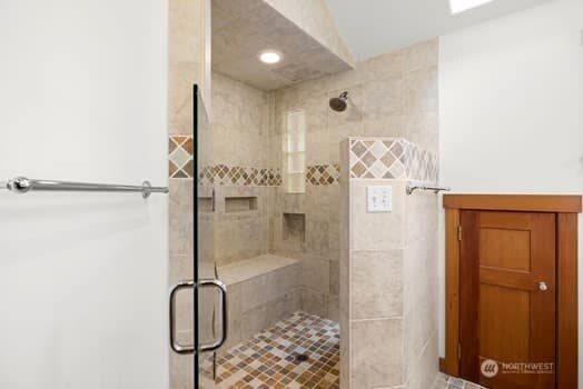 Property photo for 324 27th Avenue E, Seattle photo 23
