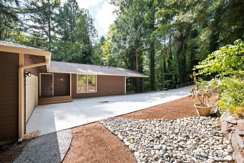 Property photo for 25529 SE 159th Street, Issaquah photo 36