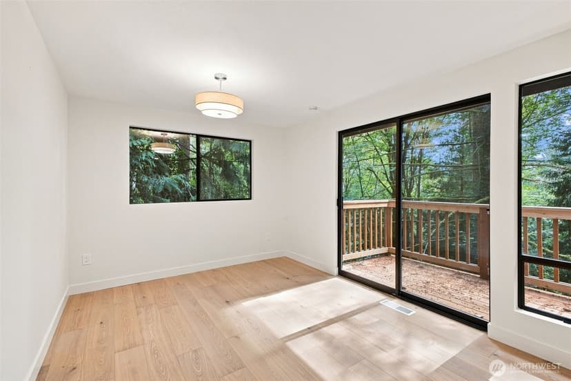 Property photo for 25529 SE 159th Street, Issaquah photo 7