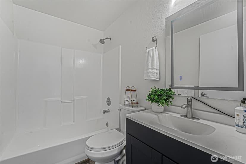 Property photo for 31758 SW 14th Way, Federal Way photo 14