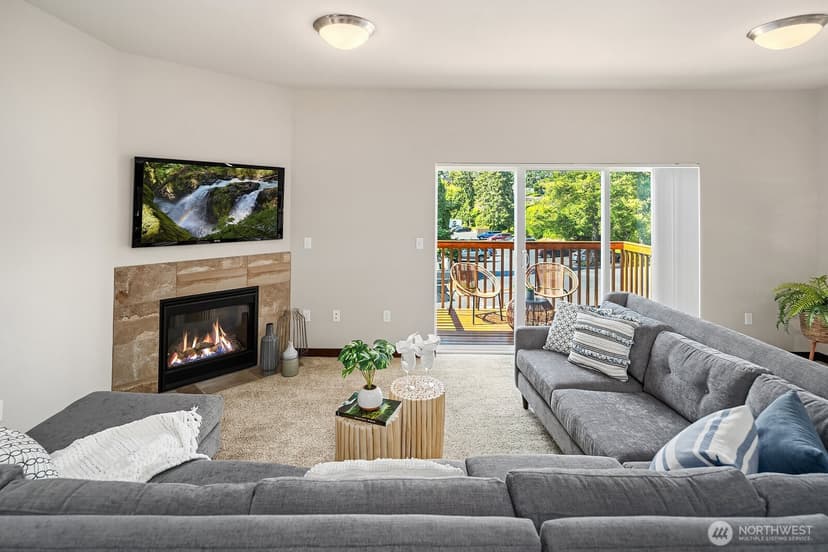 Property photo for 7236 212th Street SW #B, Edmonds photo 5